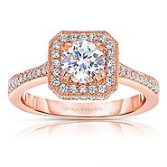 Top 4 Factors to Consider While Buying a Tiara Engagement Ring Online