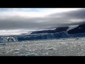 Boat in the Kongsfjord - Spitsbergen - Svalbard - Norway