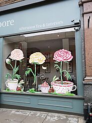 Expert Window Artist in London, Window art London | Alessandra Tortone