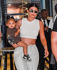 Kylie Jenner Daughter Handbags Worth 20,000 € | Celebszilla