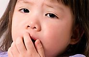Triệu chứng và cách điều trị viêm họng cấp ở trẻ em