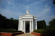 Place du Panthéon / Aayi mandapam and Bharti park
