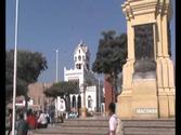 En la Plaza de Armas de Pisco -Perú
