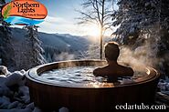 Why Aromatherapy Works So Well in Wooden Hot Tubs