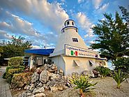 Popular Italian Restaurant with Waterfront Dining in Cayman - The Lighthouse