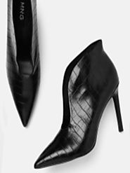 Buy MANGO Women Black Croc Textured Mid Top Heeled Boots - Heels for Women 11174936 | Myntra