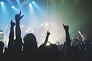 Some Significant Advantages of Booking Entertainment Events Online