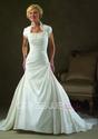 2014 Classic Trumpet Gown Queen Anne Neckline Short Sleeves Pleated Ruffles Applique Long Wedding Dress UK