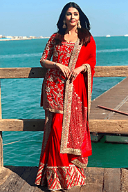 Pictures of Aishwarya Rai Bachchan's Embellised Kurta at Vogue India