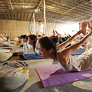 Find The Best Yoga Teacher Training School in Rishikesh India - Yoga Tips