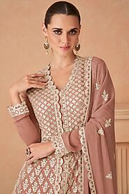 Most Stylish Modern Indian Ethnic Wear To Have In Your Wardrobe - All for Bloggers: Your Ultimate Platform for Bloggi...