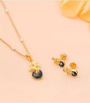 Website at https://www.onlinepng.com/gold/shop-by-category/pendant-set.html