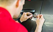 Professional Automobile Locksmith Safeguards the Security System of your Car